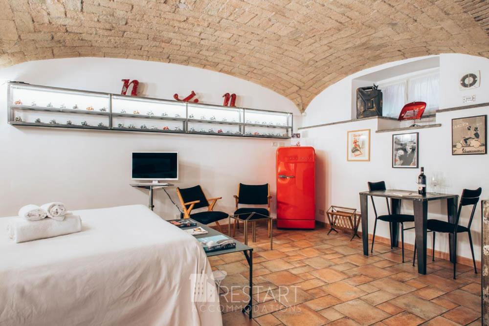 Restart Accommodations Balestra Рим Экстерьер фото